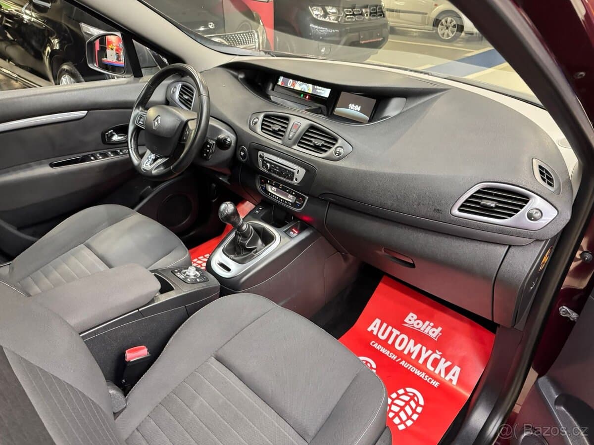 2015 Renault SCENIC - 11