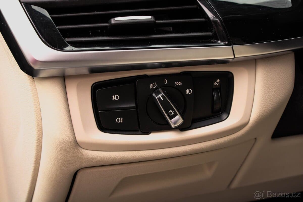 2017 BMW X5 - 11