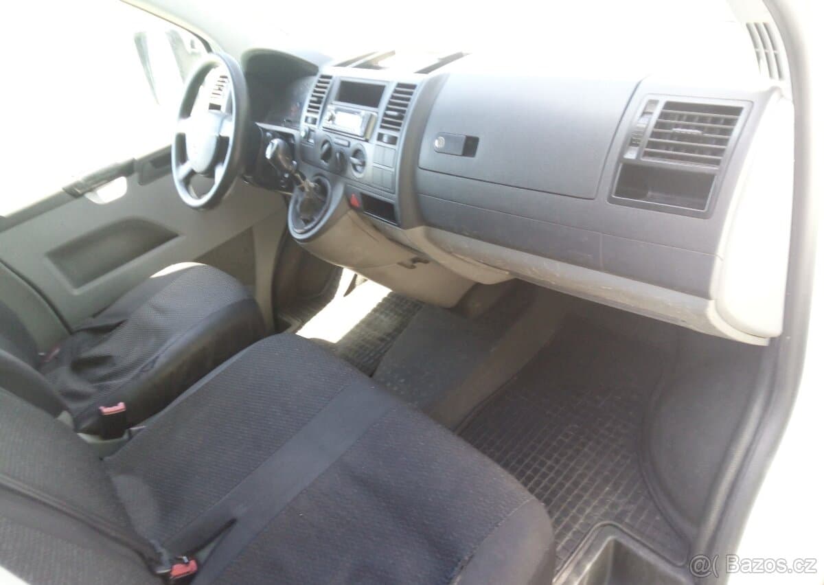 2009 Volkswagen TRANSPORTER - 11