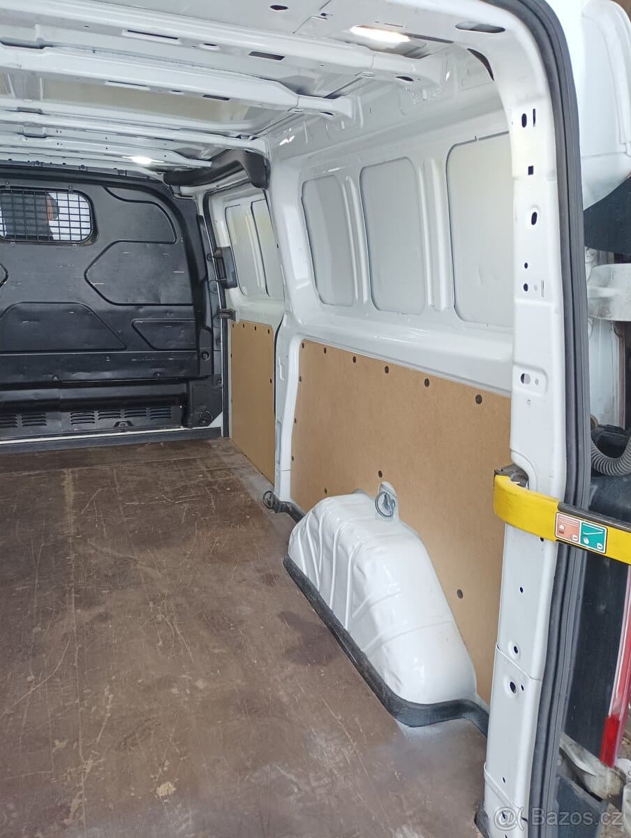 2017 Ford TRANSIT - 11