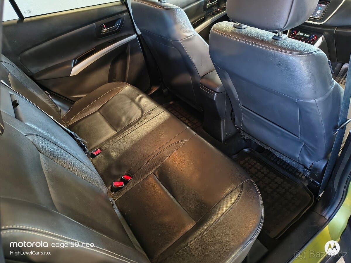 2013 Suzuki S-CROSS - 11