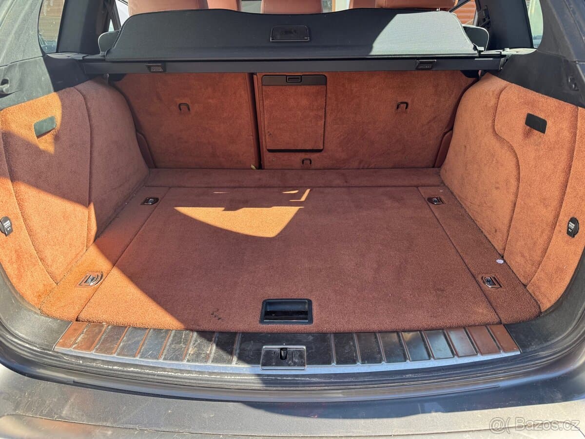 2007 Porsche CAYENNE - 11