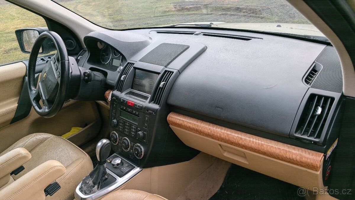 Land Rover FREELANDER - 11