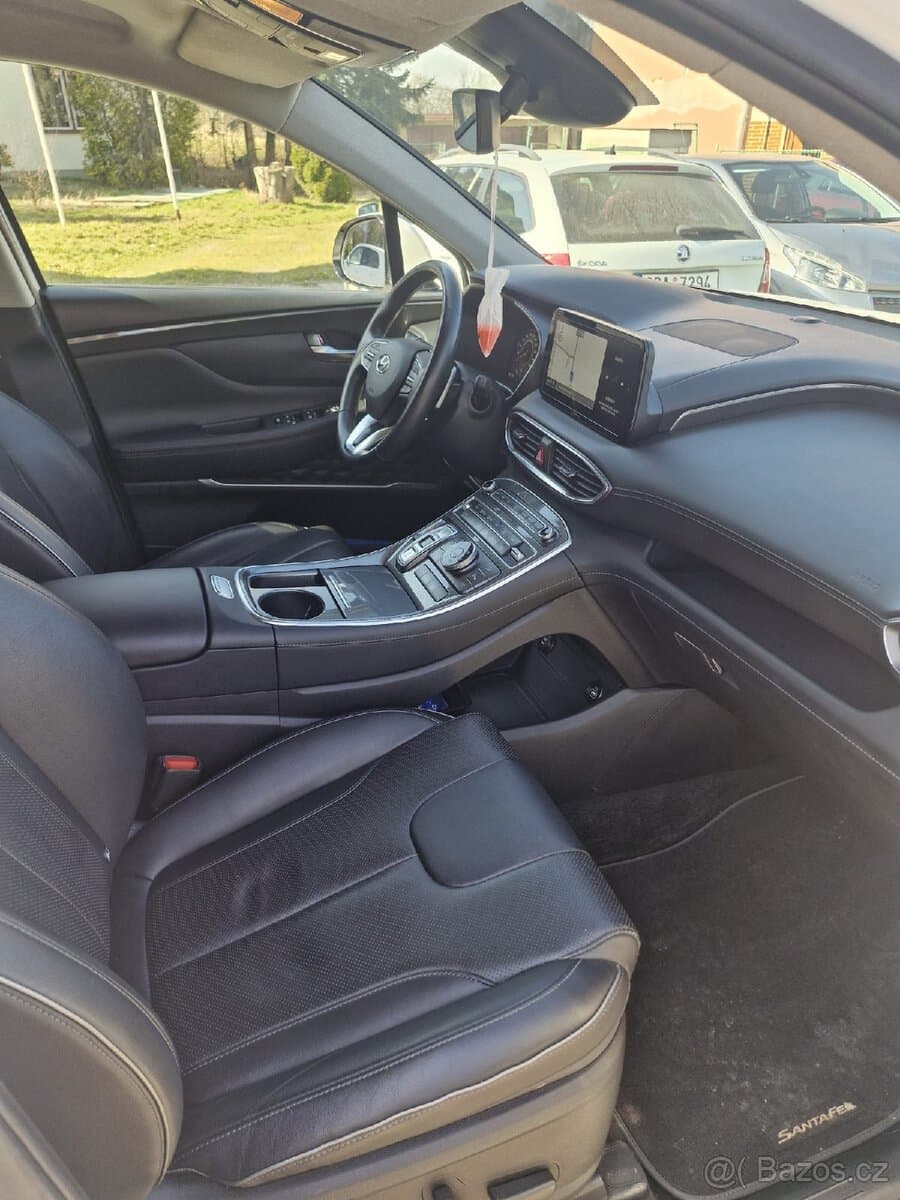 2021 Hyundai SANTA FE - 11