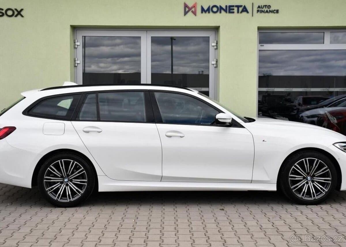 2022 BMW 3-SERIES - 11