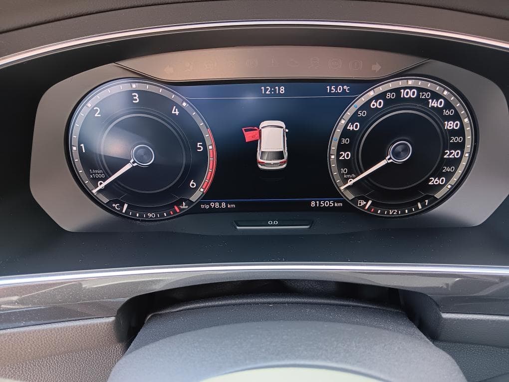 2018 Volkswagen TIGUAN - 11