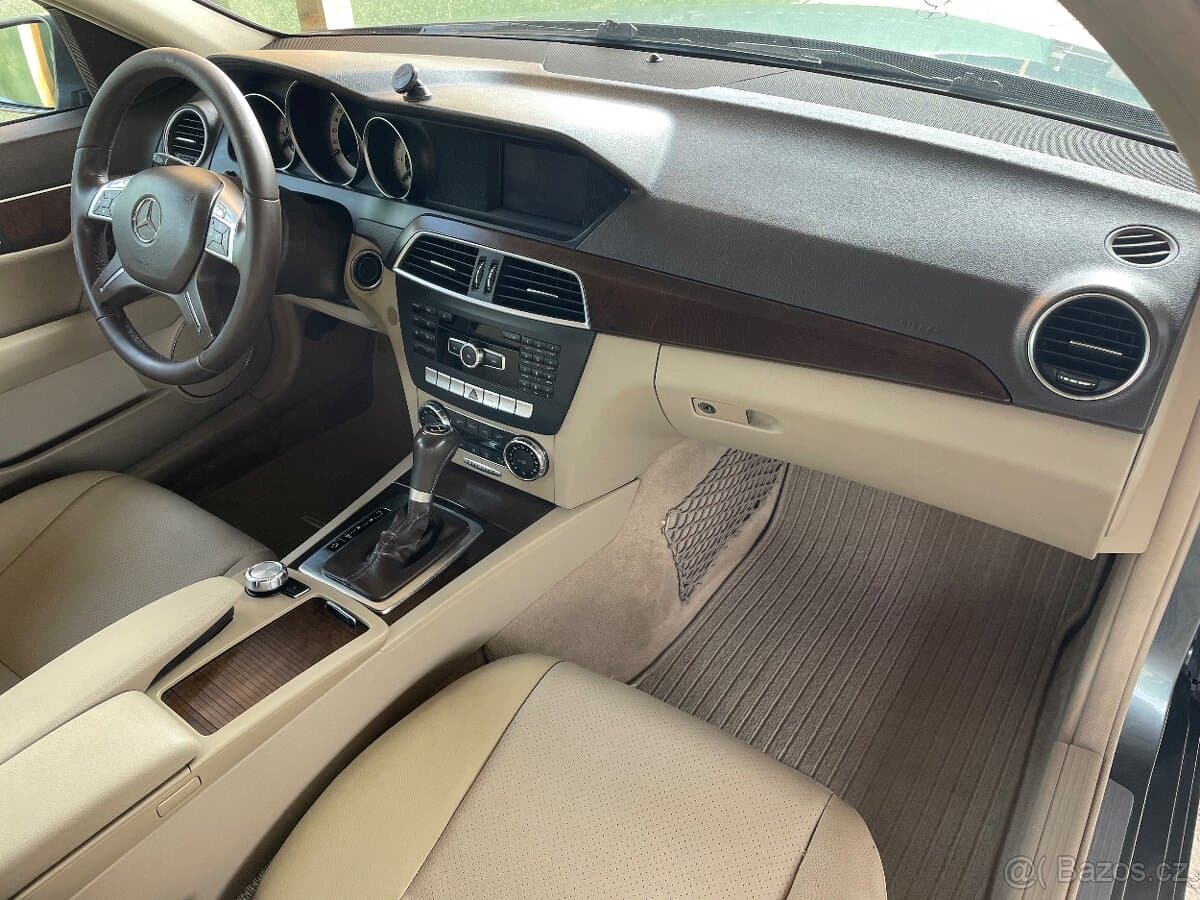 2011 Mercedes-Benz OSTATNÍ - 11