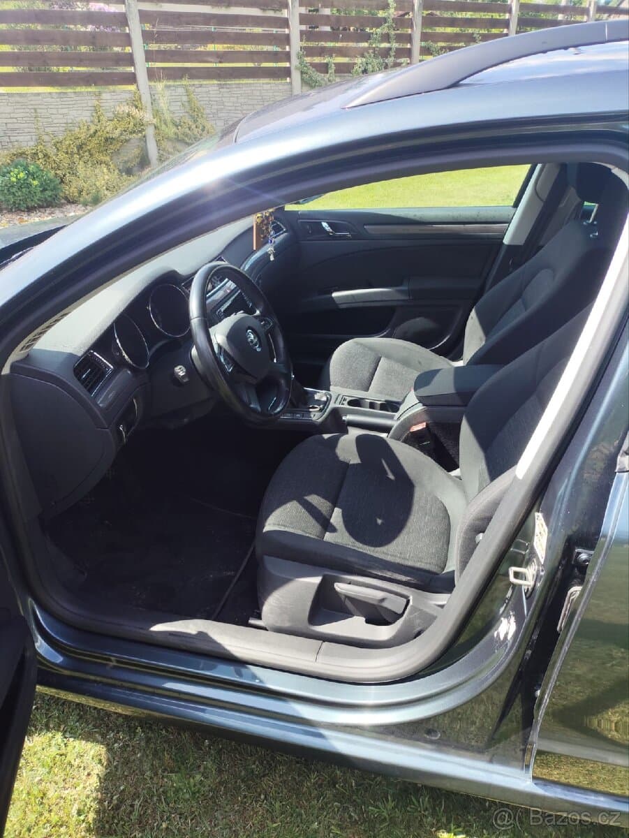 2014 Škoda SUPERB - 11