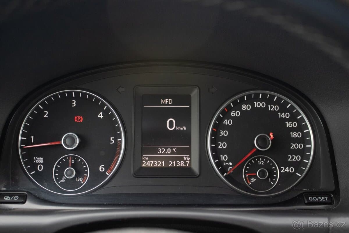 2013 Volkswagen TOURAN - 11