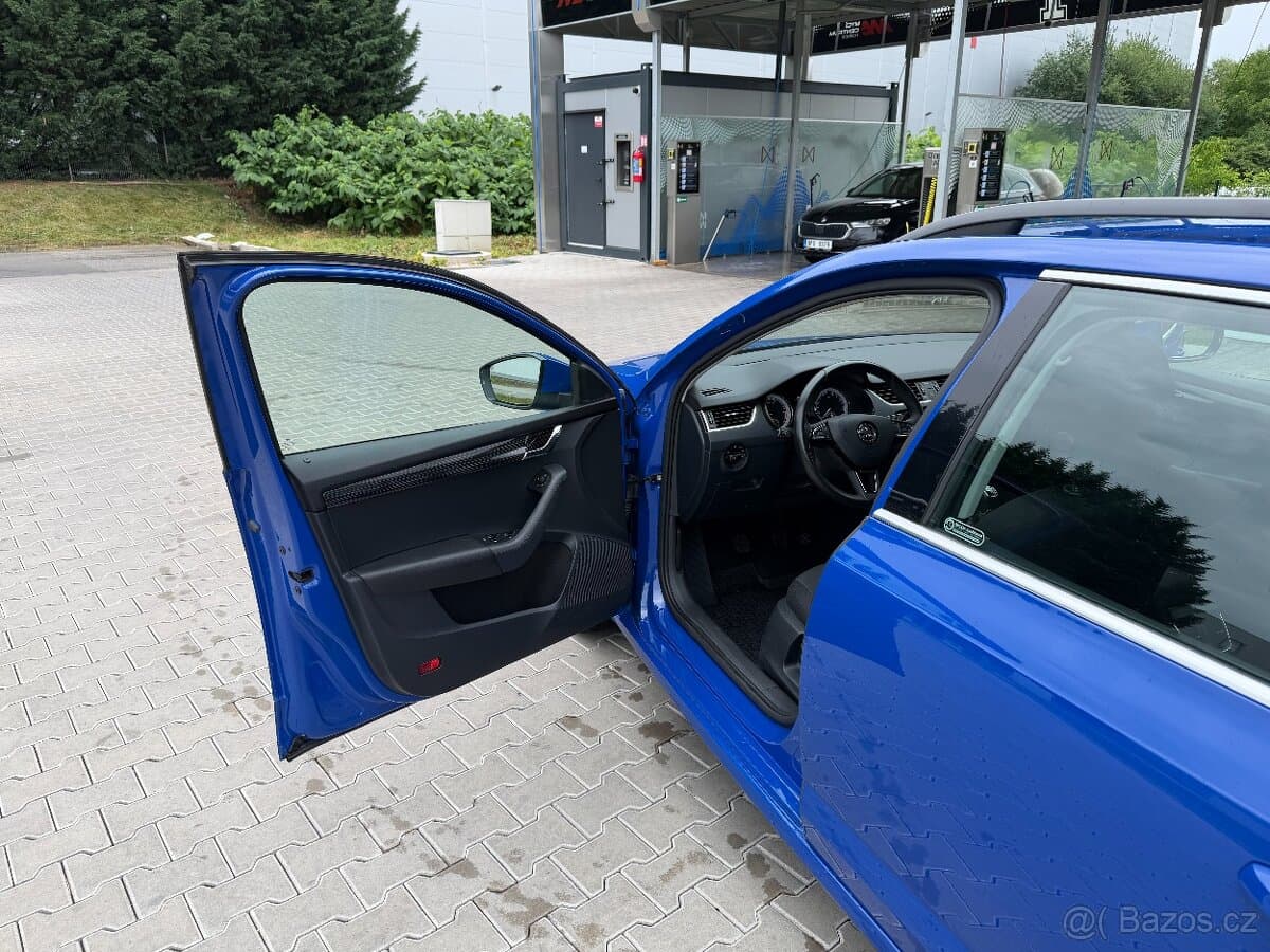 2020 Škoda OCTAVIA - 11