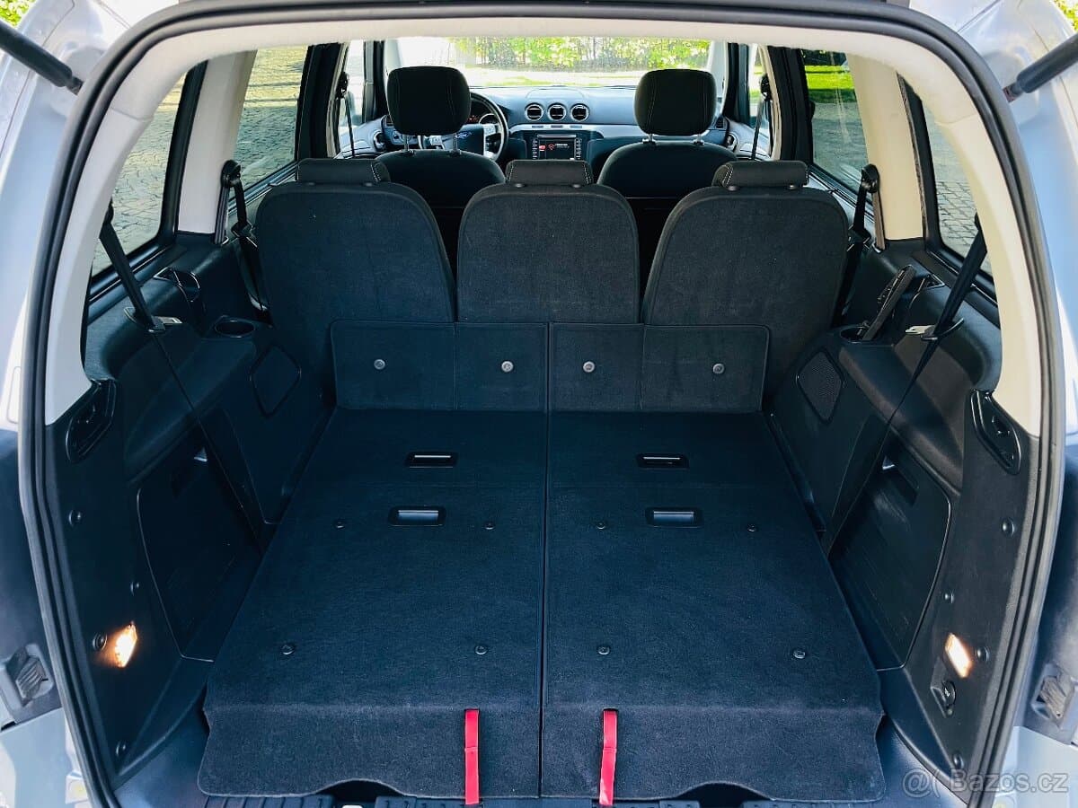 2014 Ford GALAXY - 11