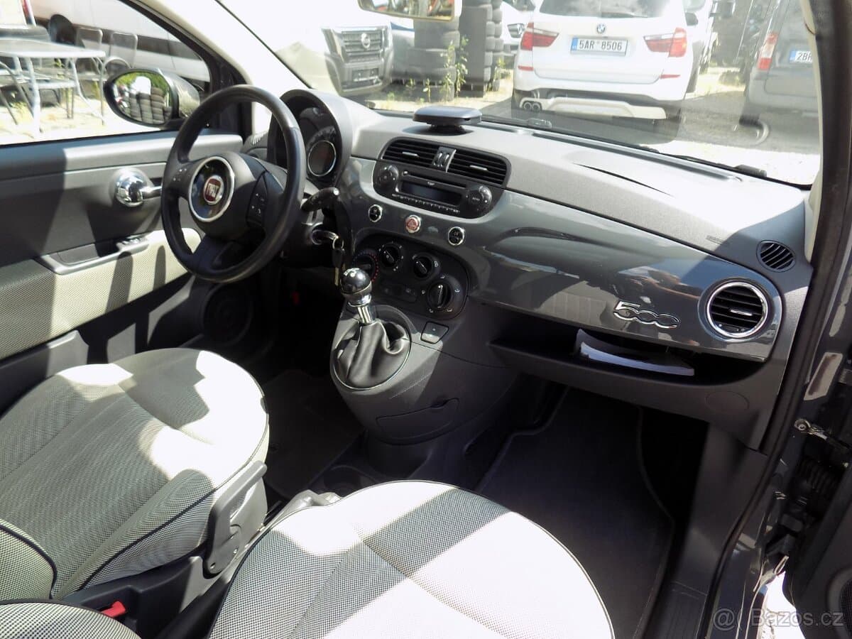 2010 Fiat 500 - 11