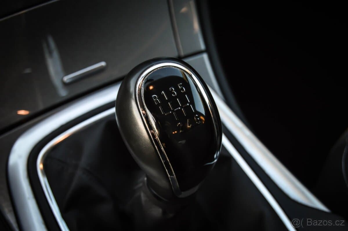 2014 Opel INSIGNIA - 11