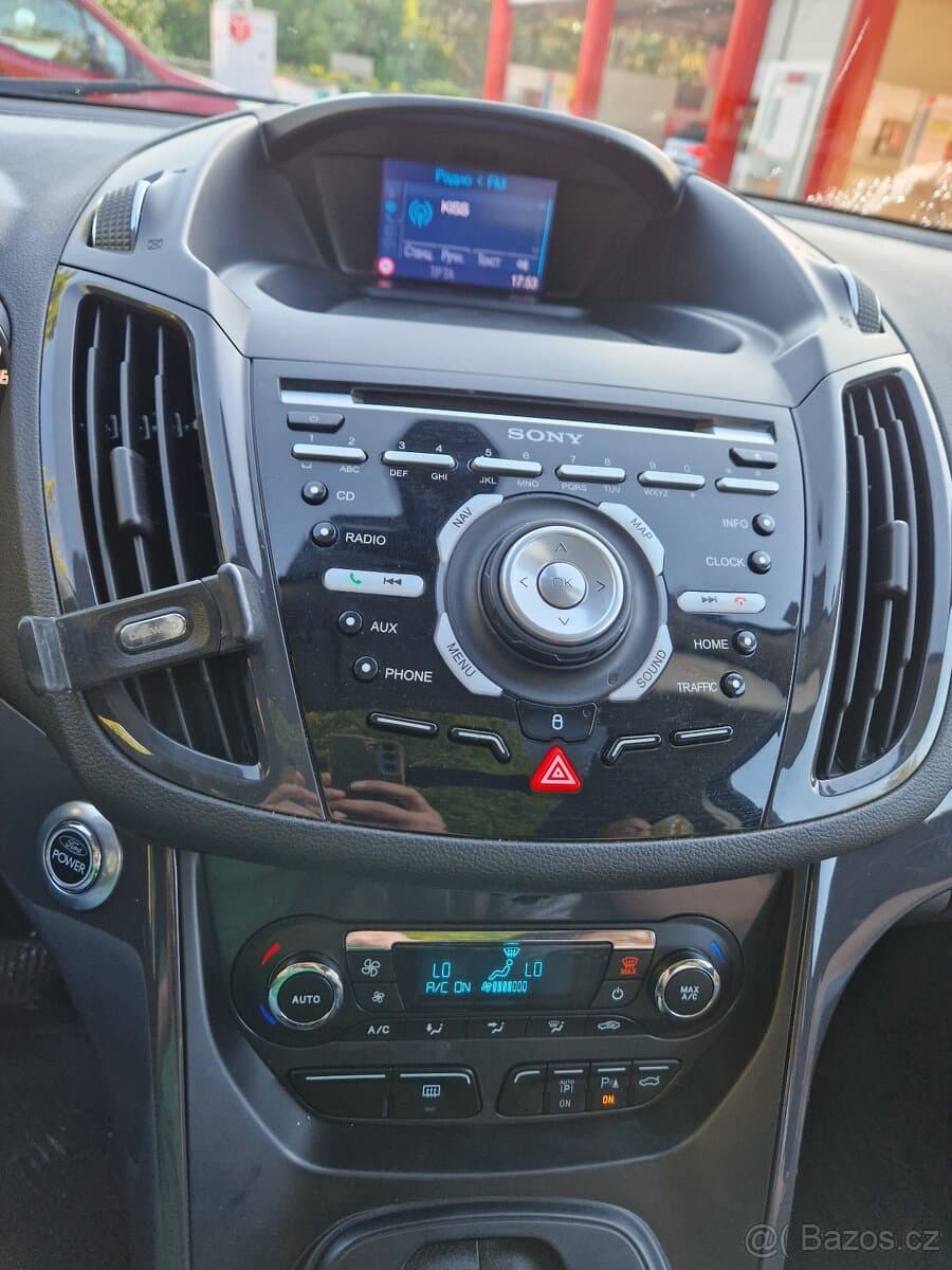 2013 Ford KUGA - 11