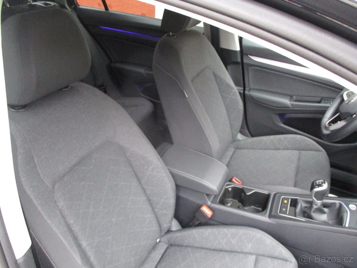 2024 Volkswagen GOLF - 11