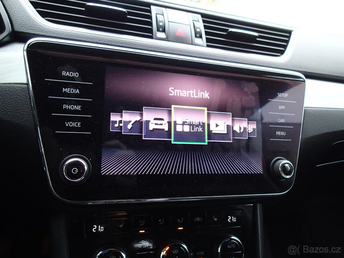 2019 Škoda SUPERB - 11