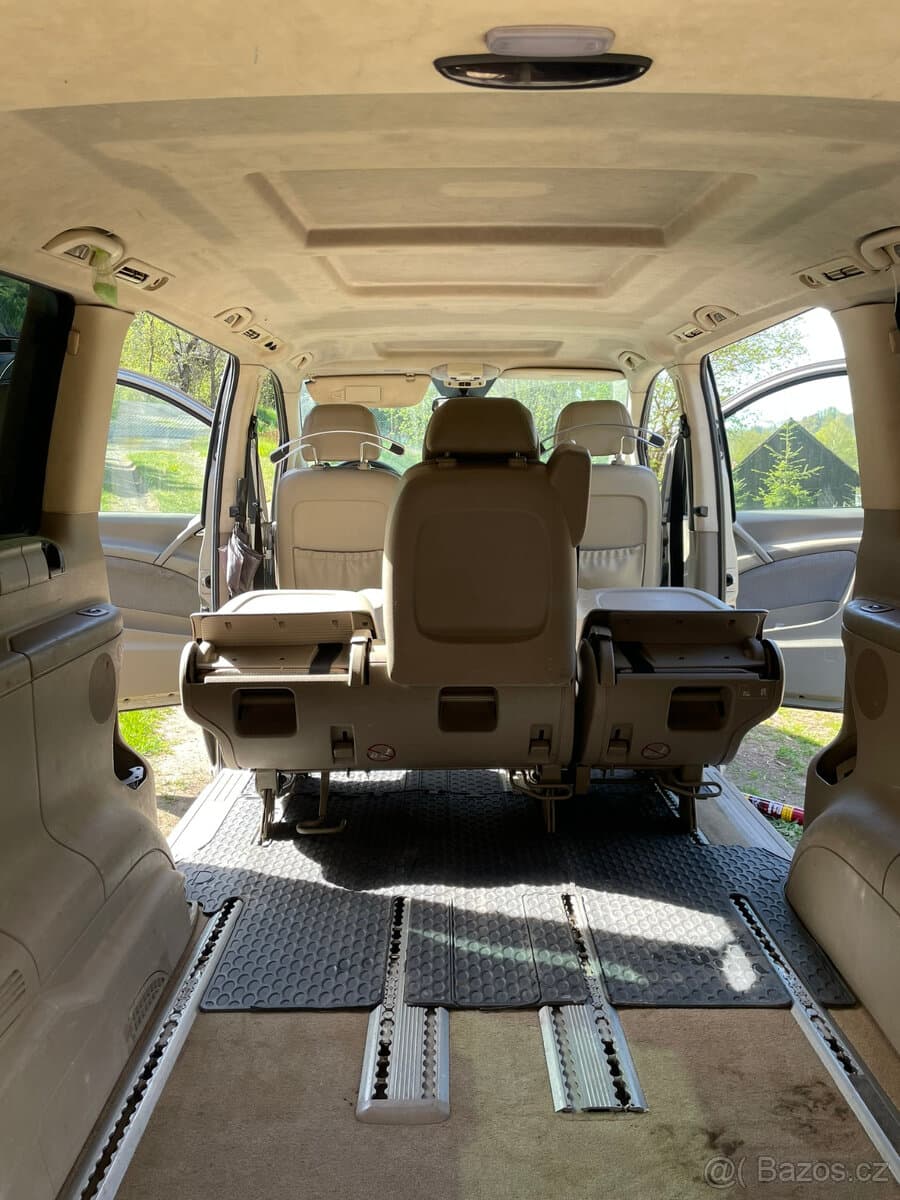 2008 Mercedes-Benz VIANO - 11