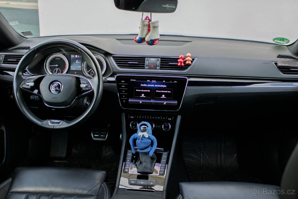 2021 Škoda SUPERB - 11