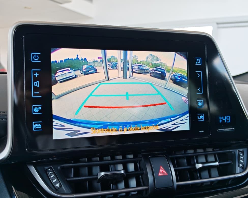 2019 Toyota C-HR - 11