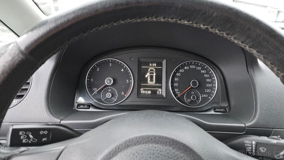2015 Volkswagen CADDY - 11