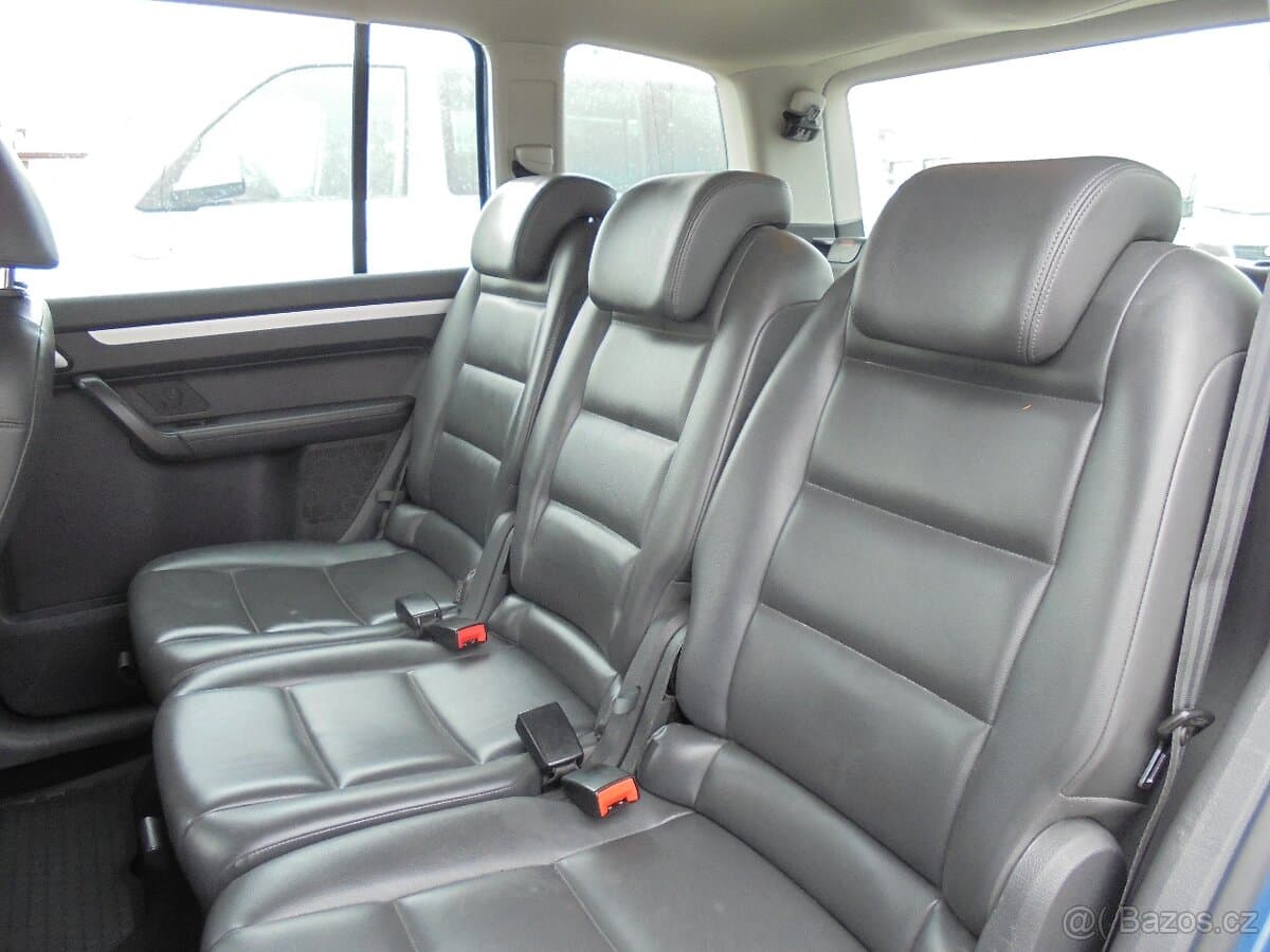 2011 Volkswagen TOURAN - 11