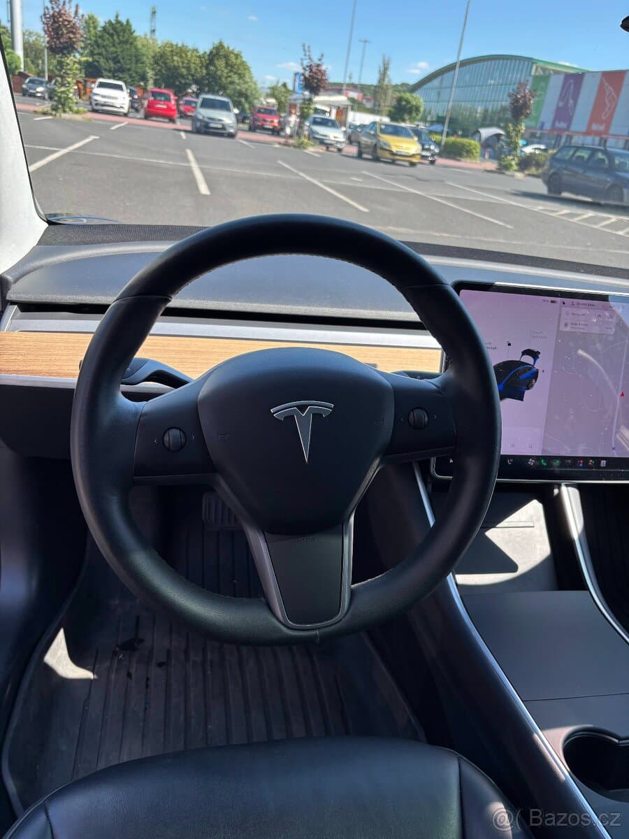 2019 Tesla MODEL 3 - 11