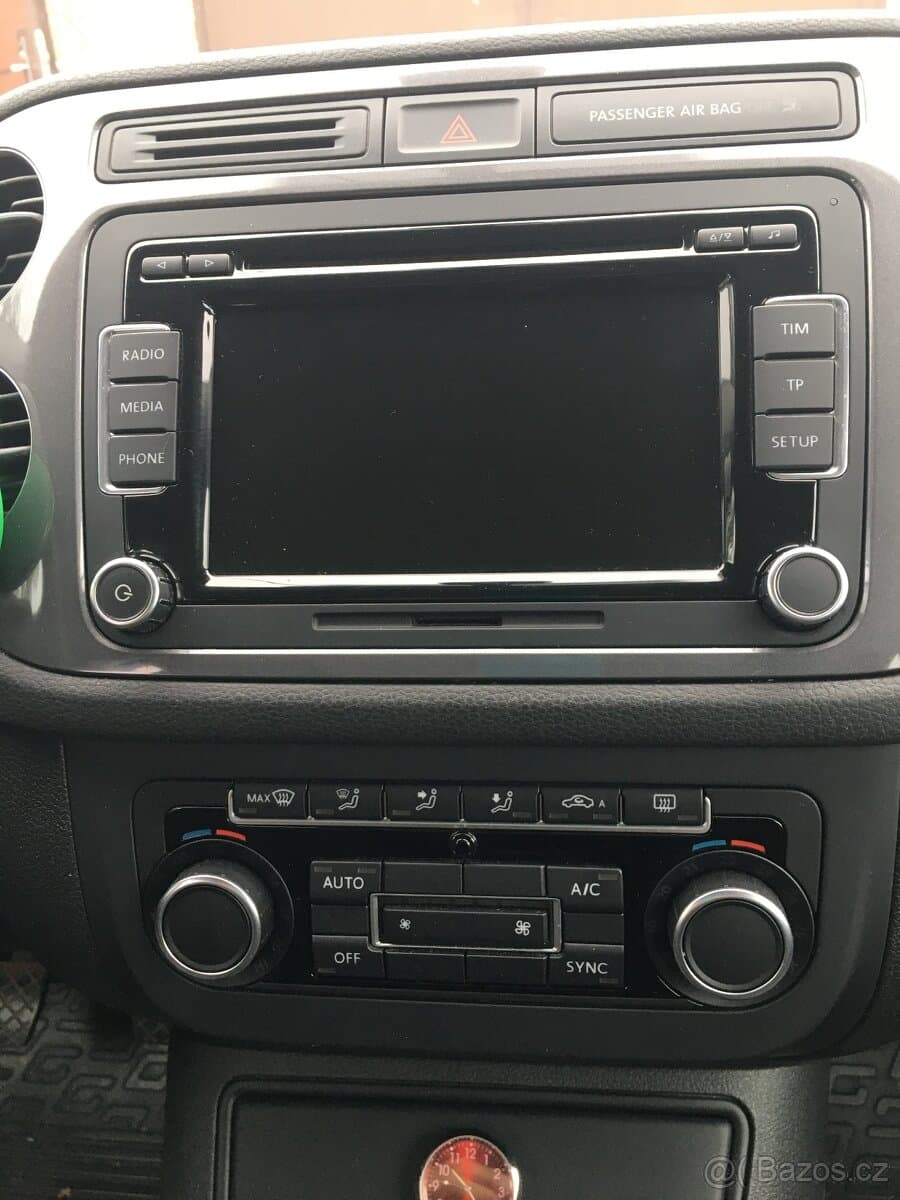 2013 Volkswagen TIGUAN - 11