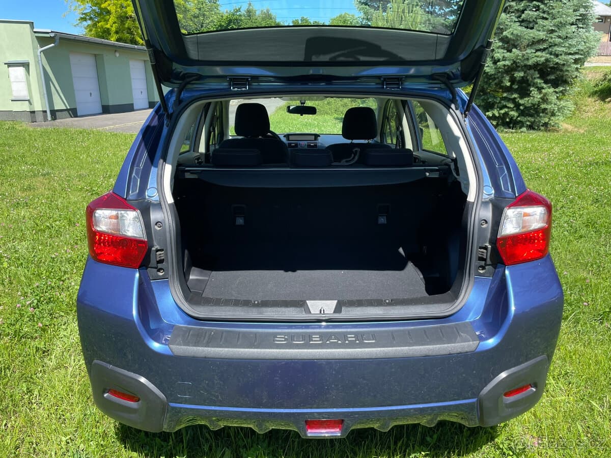 2015 Subaru XV - 11