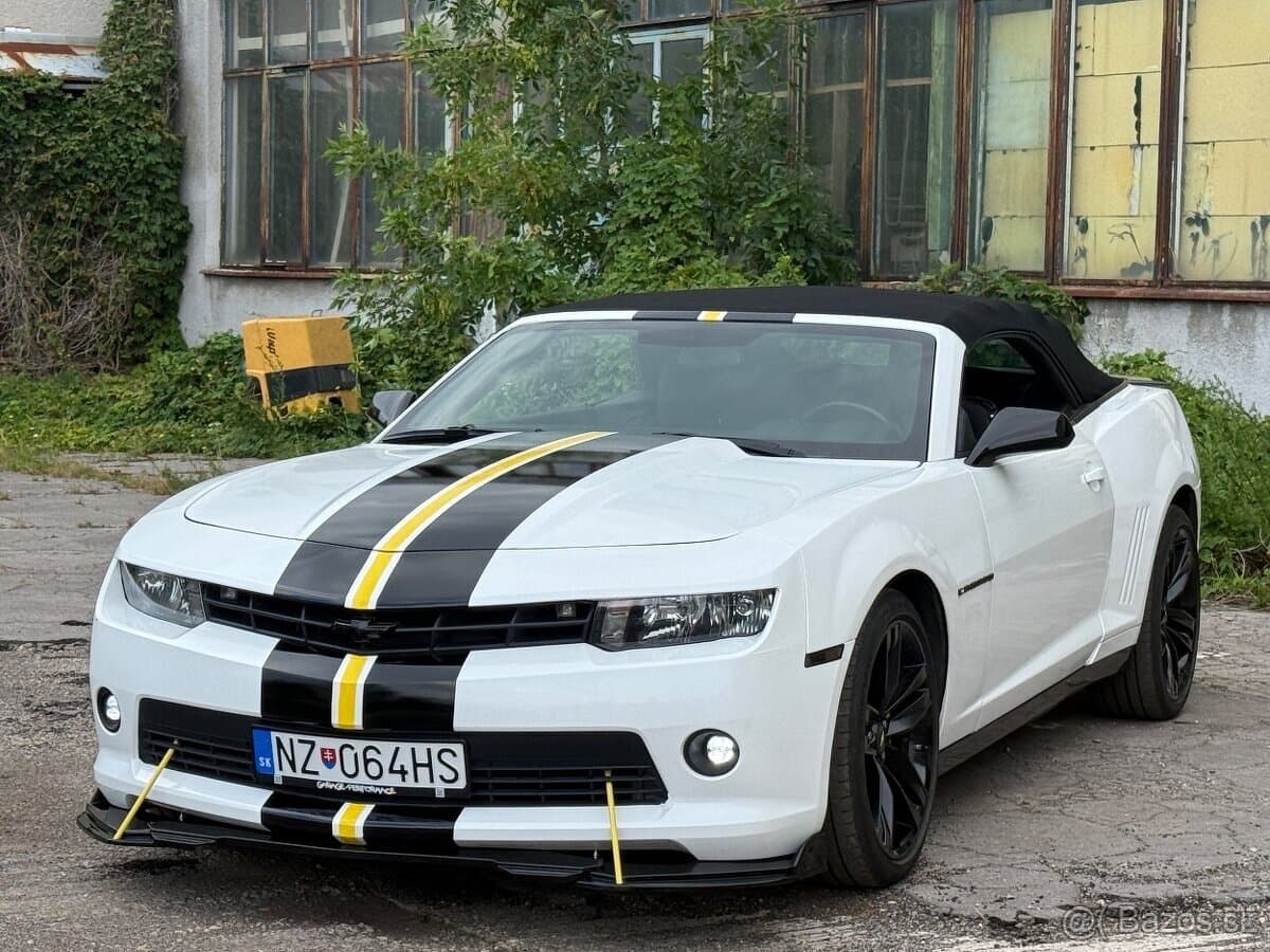 2015 Chevrolet CAMARO - 11