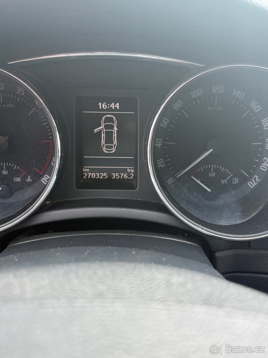 2013 Škoda SUPERB - 11