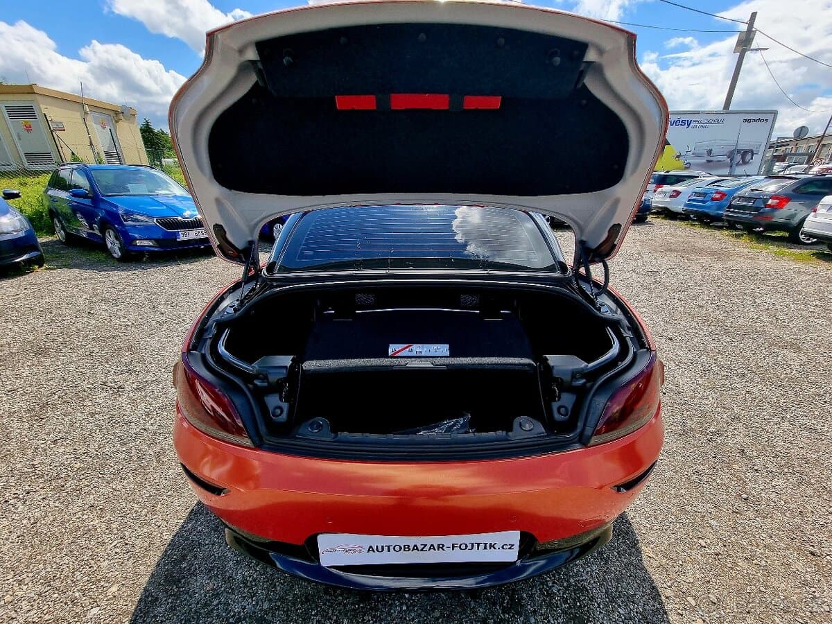 2012 BMW Z4 - 11