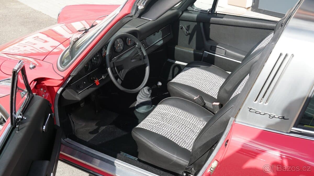 1973 Porsche 911 - 11