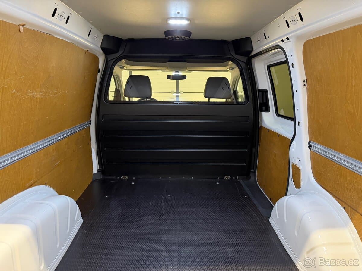 2018 Volkswagen CADDY - 11