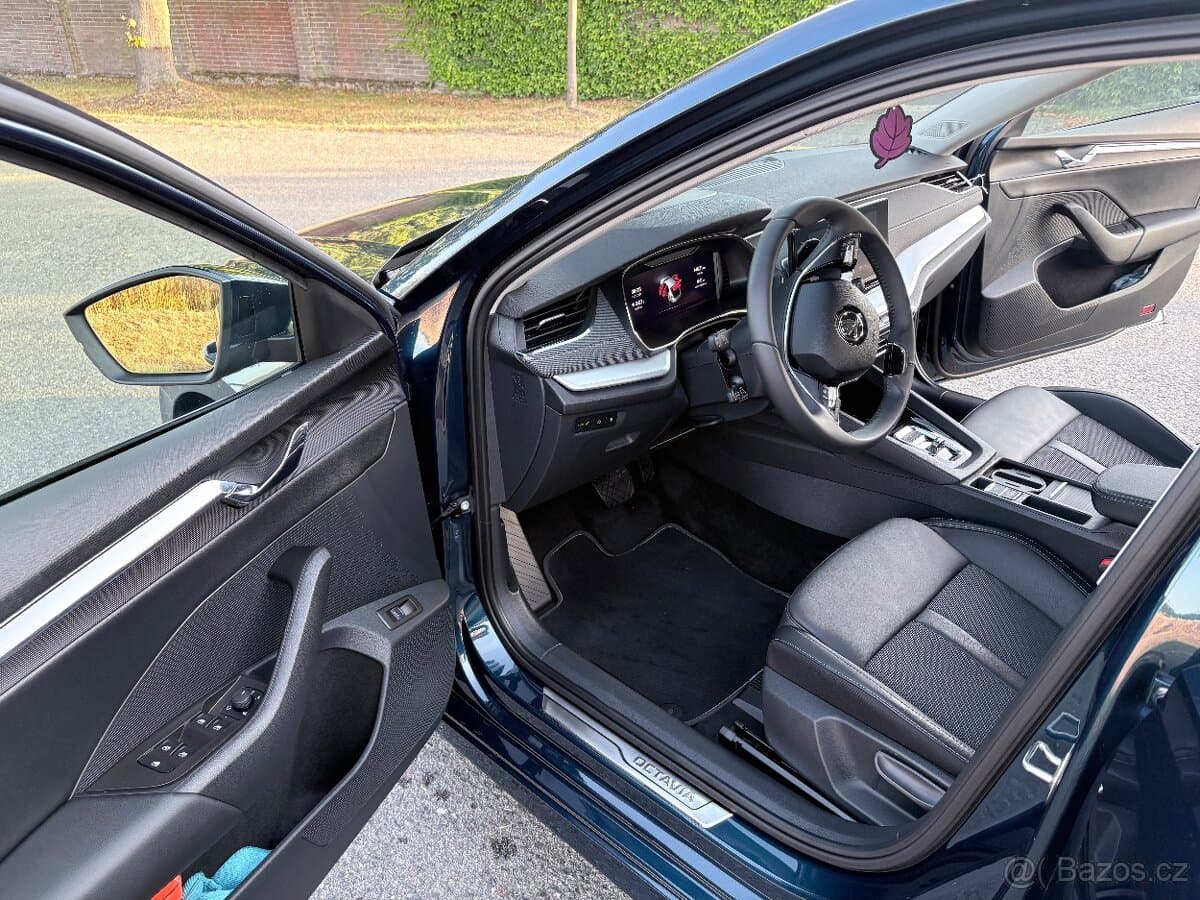 2023 Škoda OCTAVIA - 11