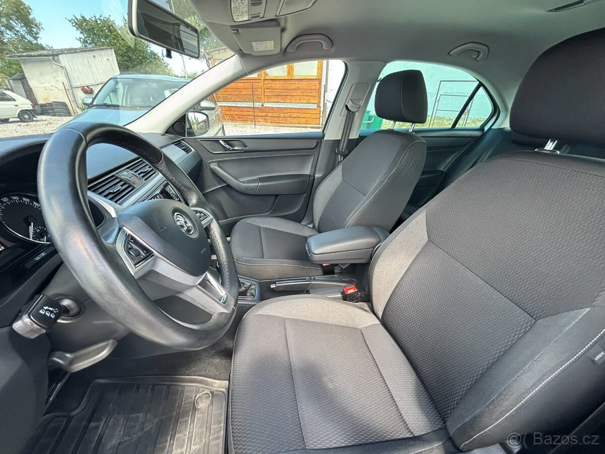 2016 Škoda RAPID - 11