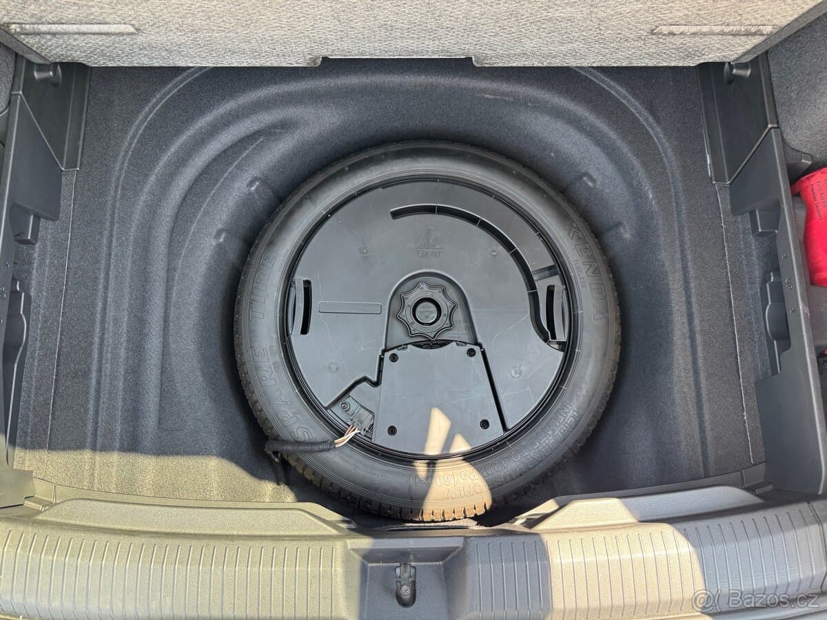 Volkswagen GOLF - 11