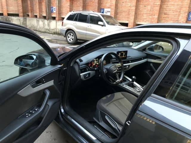 2016 Audi A4 - 11