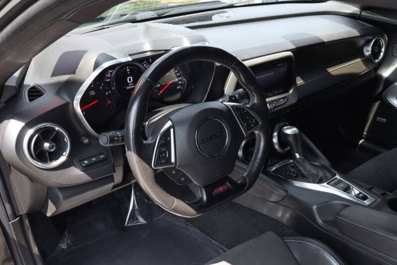 2020 Chevrolet CAMARO - 11
