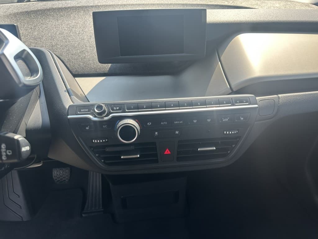 2021 BMW i3 - 11