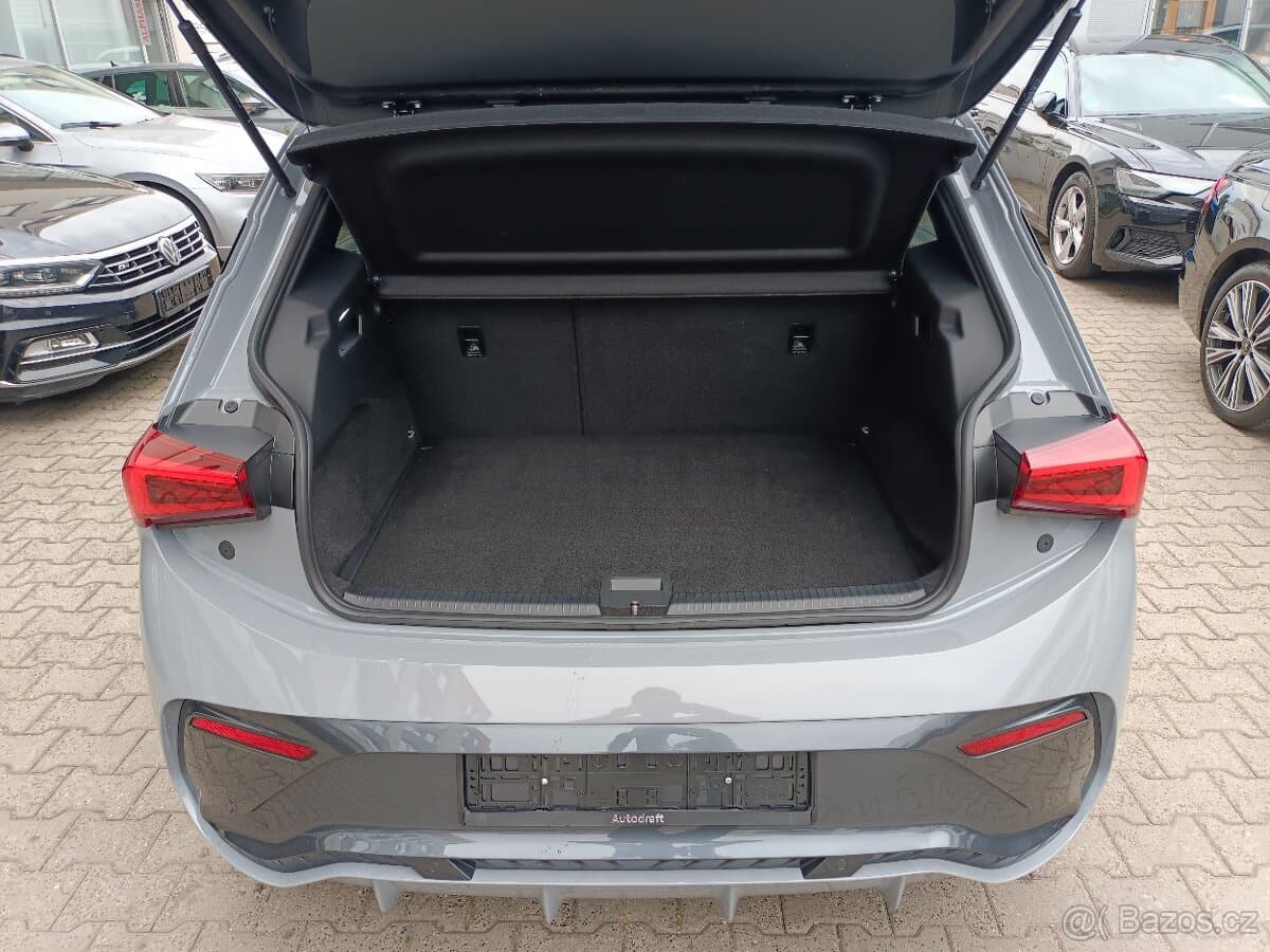 2022 Cupra BORN - 11