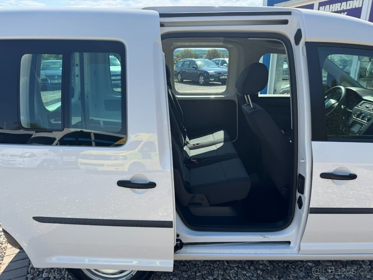 2020 Volkswagen CADDY - 11