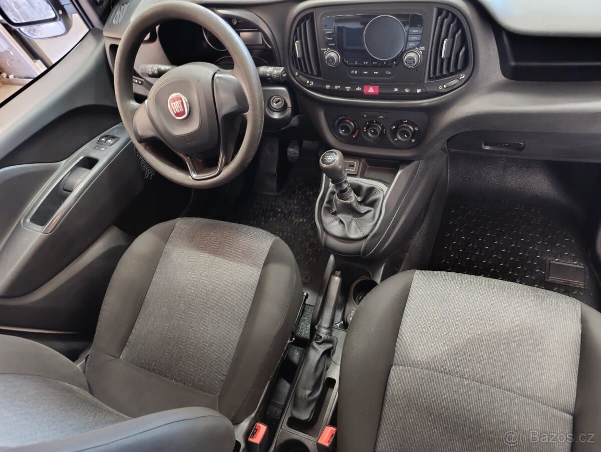 2016 Fiat DOBLO - 11