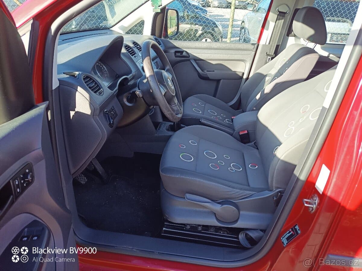 2012 Volkswagen CADDY - 11
