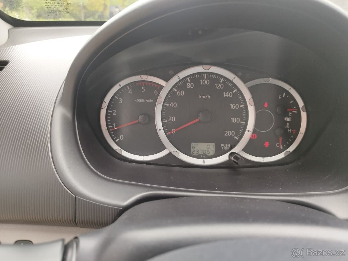 2014 Mitsubishi L200 - 11