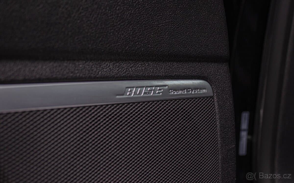 2010 Audi S3 - 11