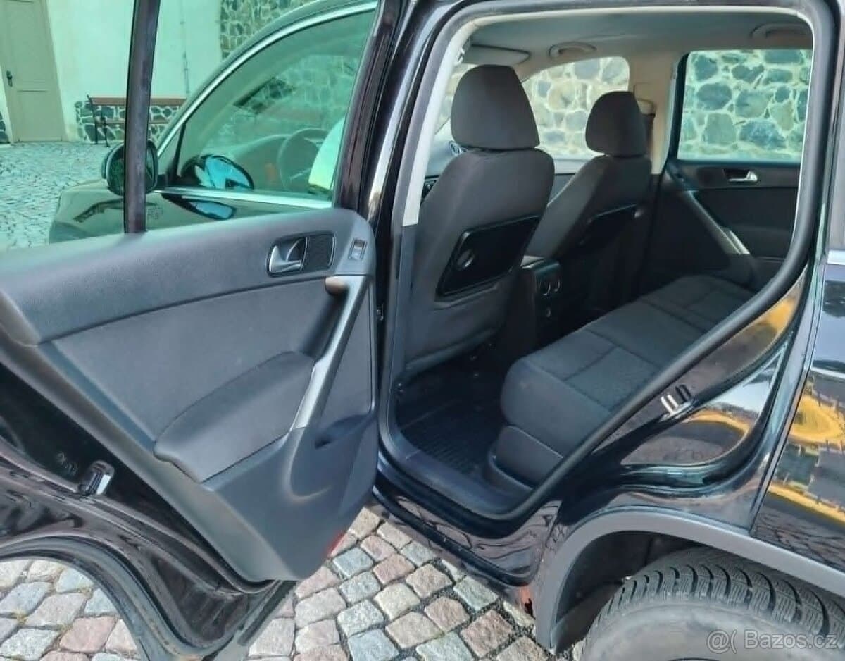 2008 Volkswagen TIGUAN - 11