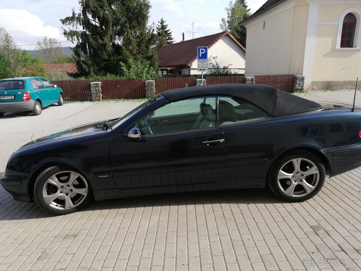 2000 Mercedes-Benz CL-CLASS - 11