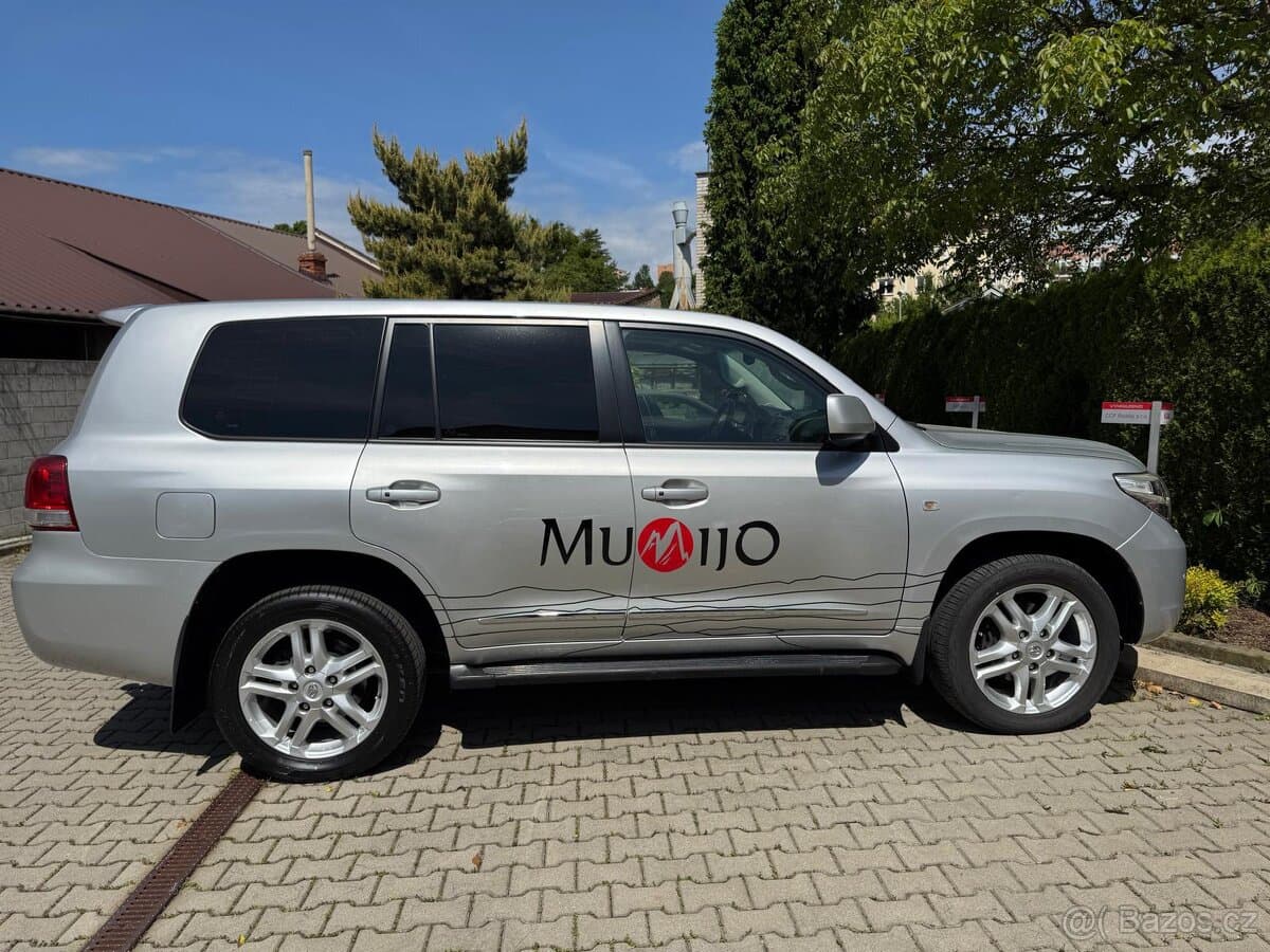 2008 Toyota LAND CRUISER - 11