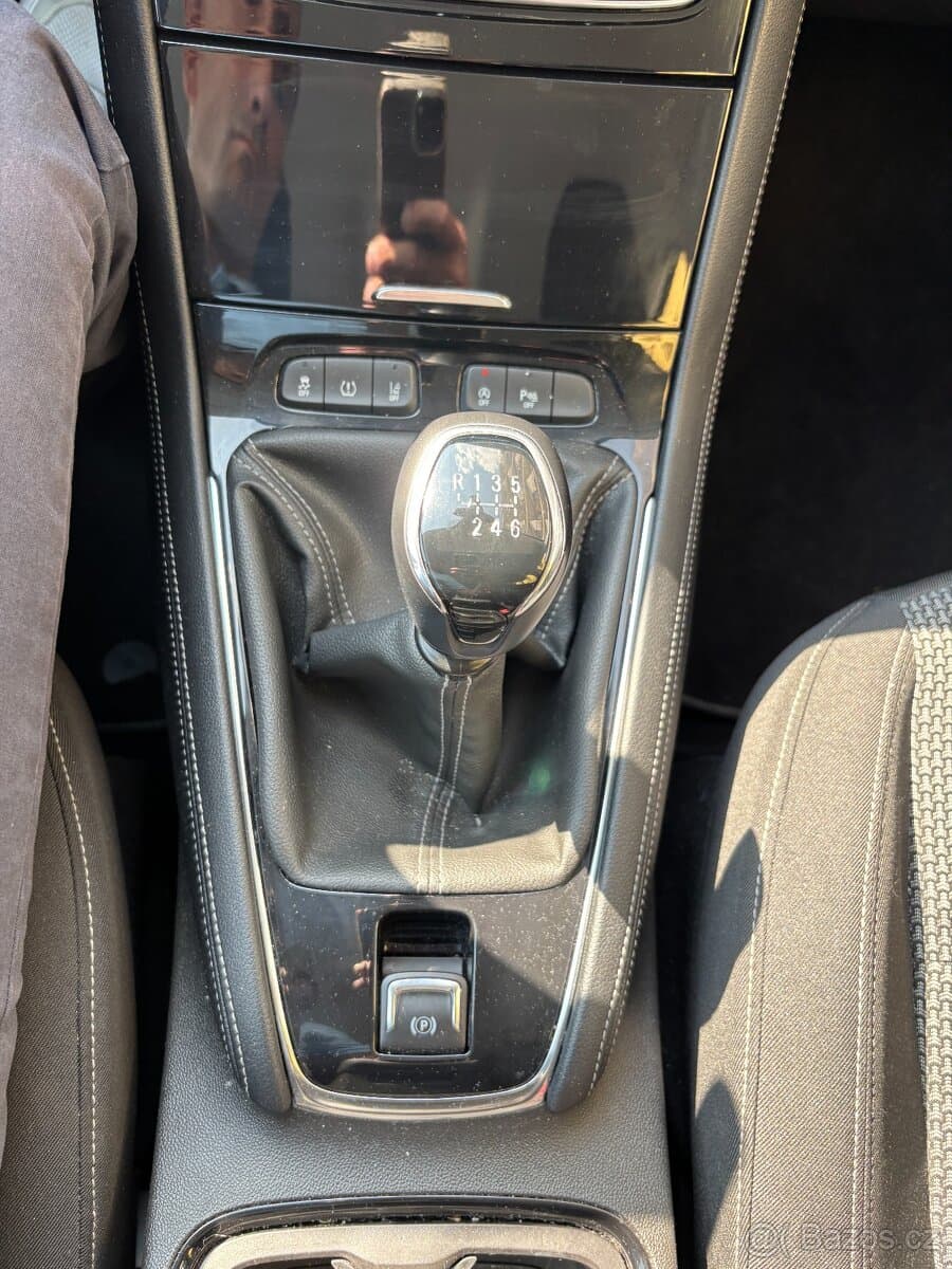 2018 Opel GRANDLAND - 11