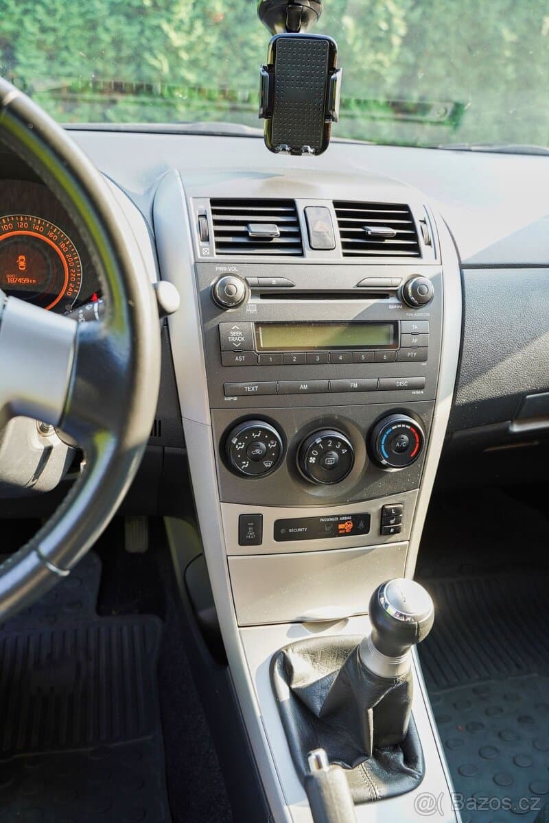 Toyota COROLLA - 11